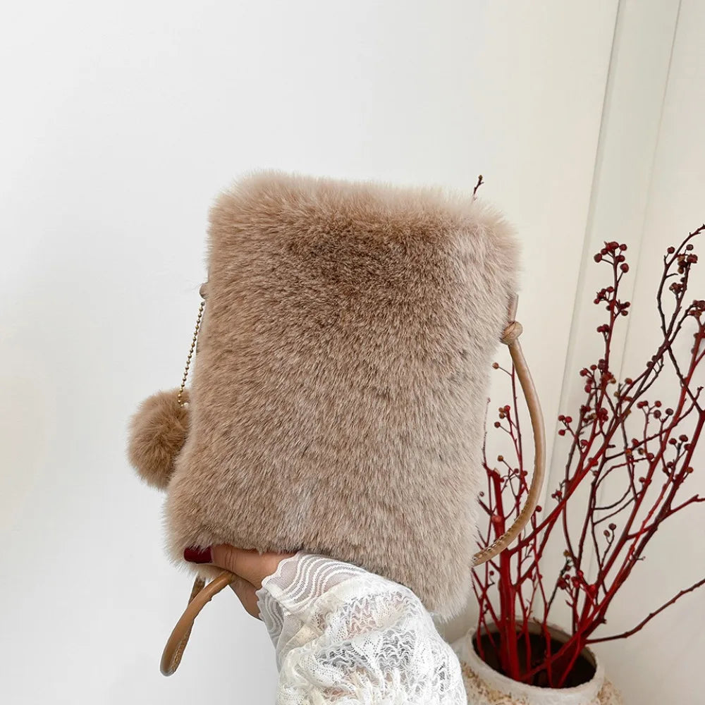 Winter  Shoulder Bag Faux Fur Soft Crossbody Phone Bag Solid Color Large Capacity Travel Purse