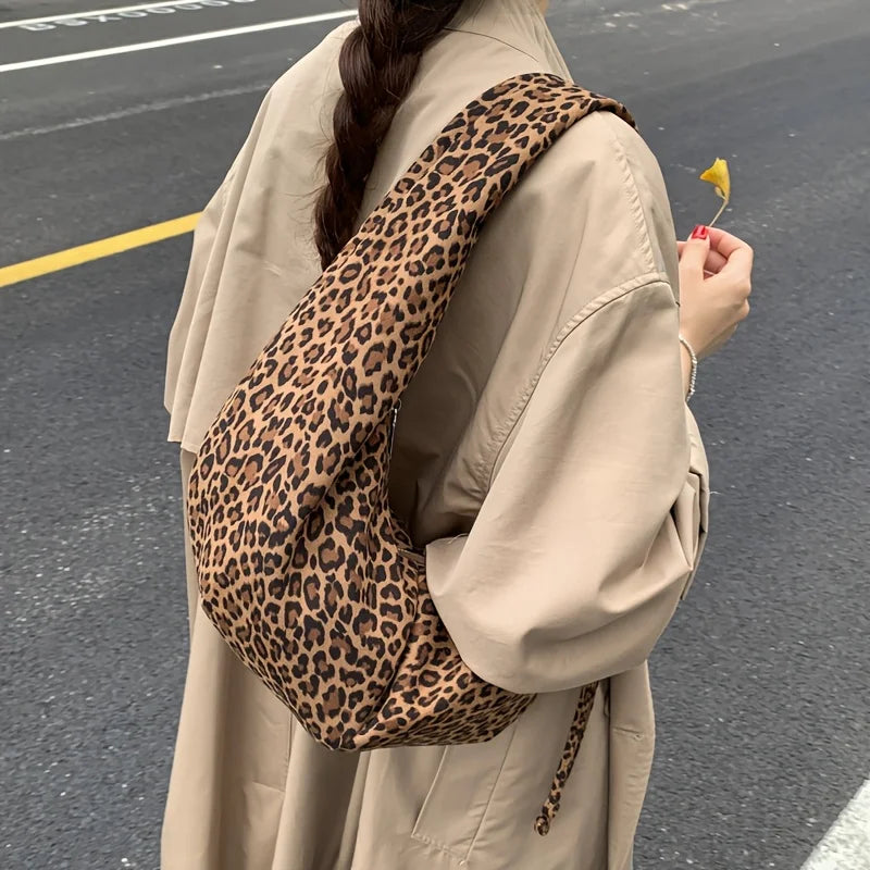 Retro Suede Leopard Print Saddle Bag for Women, Trendy Autumn and Winter Fashion, Underarm Bag, Large Capacity Handbag