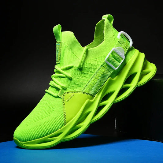Lightweight Men's and Women's Fashion Sports Blade Breathable Flying Weaving Running Shoes Couple Outdoor Fitness Non-slip Shoes